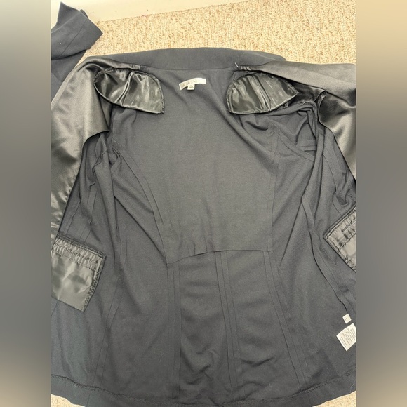 CAbi Black Blazer with Satin Lapel size L - Picture 7 of 7